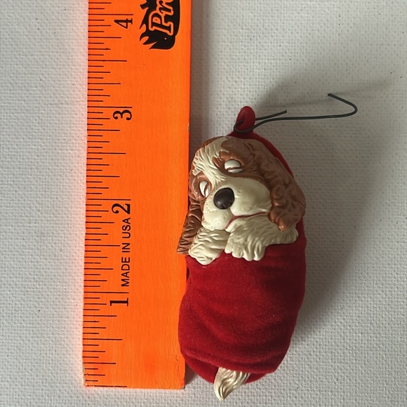 Vintage Sleeping Slipper Spaniel Hallmark Christmas Ornament 1998 - Picture 9 of 9